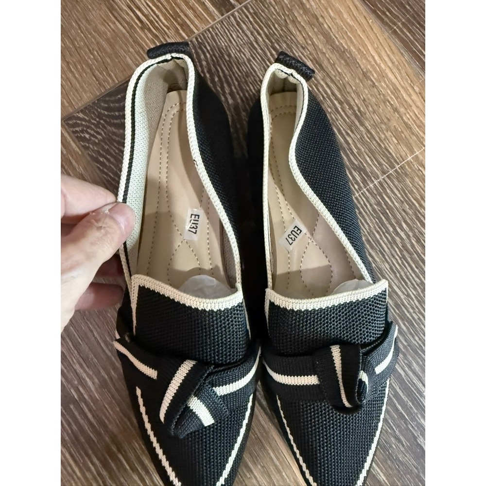 Black Knit Pointed Toe Flats with White Trim Bow Detail Loafers EU 37